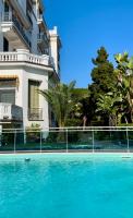 Elegant Sea View Retreat in Historic Villa with Pool - B&B Bordighera