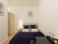 B&B Maidstone - Rofennie Suite -Brand new luxury ensuite room! - Bed and Breakfast Maidstone