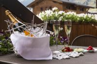 Doppel- oder Zweibettzimmer