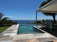 Sitges Spaces Stunning Sea View Villa, 2 Pools, BBQ - B&B Sitges