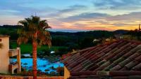 TRES BEL APPARTEMENT VUE MER - Piscine - Tennis et Golf - Chambres d'hôtes Saint-Cyr-sur-Mer