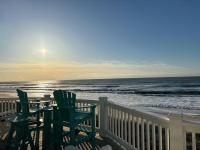 Topsail Treasure's - Oceanfront Luxury Spa Pool - Ferienwohnung
