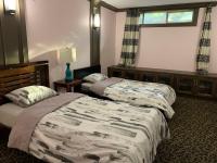 Economy Twin Room