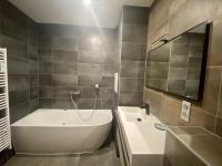 Grange rénovée, 6 minutes du Lac d'Annecy vue sur le Mont-Blanc - B&B Giez