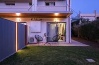 Glaros Casa Verde - Cozy flat with Garden near Beach - Chambres d’hôtes Kato Daratso