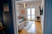 BlueXenia 1 bedroom Retro Luxury - B&B Athens