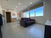 B&B San Pawl il-Baħar - Modern penthouse with a spacious terrace and view - Bed and Breakfast San Pawl il-Baħar