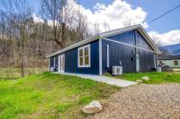 Kitt's Cottage, Pickleball Court, Creek, WIFI, Mountain Views, Starting at 79" - Chambres d'hôtes Cosby