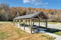 Little Haven Cottage-Pickleball Court, Creek, WIFI, Mountain Views, Starting at 79" - Chambres d'hôtes Cosby