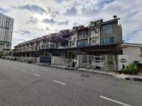 3Storey House 13Pax Family Suite - Ferienwohnung