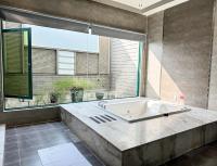 Exquisite Suite