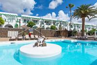 Guasimeta Duplex - Pool & Balcony - B&B Puerto del Carmen