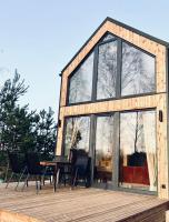 Chatka między brzozami nieopodal Wkry - B&B