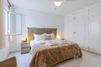 Apartamento con balcón