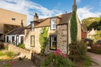Heron House: The Forth Rail Bridge Cottage - B&B