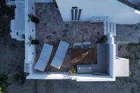 DP Homes Santorini - B&B