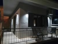 Loupino Couples Romance - B&B