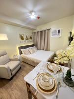 B&B Bayabasan - Condo near Nuvali Enchanted Kingdom & St. Benedict - Bed and Breakfast Bayabasan