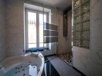 Duplex Jeanne d'Arc Billard Baby en option Escape Game Logements Insolites - B&B Nancy