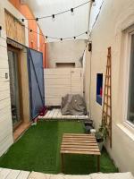 Maison climatisée intra-muros avec terrasse au calme - B&B Avignon