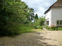 B&B Eartham - Cosy Family Cottage, Semi Rural Retreat - Dogs Welcome! Nearby Countryside, Beaches & Goodwood - Bed and Breakfast Eartham