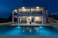 Luxury Villa Harmonia - Ferienwohnung