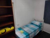 Basic Triple Room with Shared Bathroom