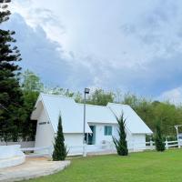 Quality Time Farmstay: YardHouse#5 - Bed and Breakfast