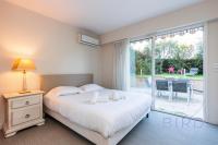 Spacious apartment Pool and Parking - B&B Antibes