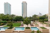 Lux BnB I Turia Tower I Lake & Garden View - B&B Dubai
