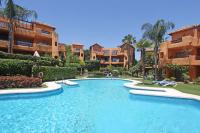 B&B Estepona - 1132 Cozy apartment amazing pool and garden viewbel air - Bed and Breakfast Estepona