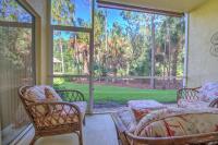 Coral Falls of Lely w Tiki Huts & Heated Pool - Chambres d’hôtes Lely Resort