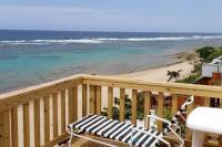 B&B Isabela - Shacks beachfront 2bdrm w/deck - Bed and Breakfast Isabela