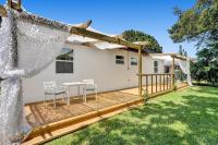 Hallandale Beach Family Vacation Home Backyard - Ferienwohnung