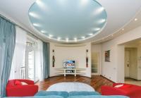 Two-Bedroom Apartment on Khreshchatyk 13