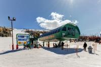 Steps to Brian Head Resort Ski Home with Games - Chambres d’hôtes Brian Head