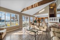 Shady Gator House Sleep 20 Bachelor and Bachelorette Parties Welcome - B&B Lake Ozark