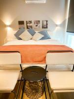 HOM I Moderno Dpto cerca del metro en Lastarria - B&B Santiago del Cile