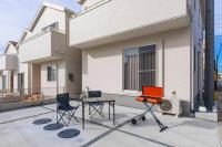 敷地内でBBQができてビーチまで車で5分の好立地 最高の沖縄滞在をN. HOUSEでどうぞ - B&B