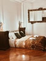 Residenza Tritone - Trevi Fountain - Bed and Breakfast Rome