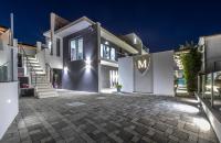 Luxury Villa M - B&B