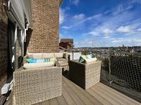North Quay - Pet friendly Luxury Townhouse overlooking Bembridge Harbour - B&B St. Helens