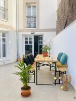 IDEAL & SOLEADO duplex con jardín - B&B