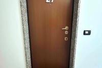 App 27 Parcheggio Privato - Accogliente Monolocale - Chambres d'hôtes Monza