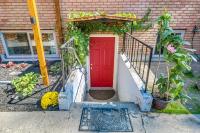 Red Ivy #4 - B&B