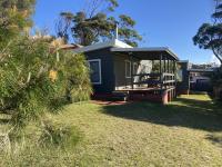 Lookin' Good - B&B Manyana