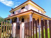 STELLA DORADA VACANZE a soli 5 minuti dal mare, le nostre camere offrono tutto il necessario per la tua vacanza - Chambres d'hôtes Olia Speciosa