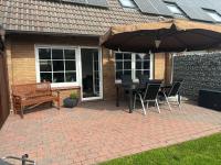 Ferienhaus Leo - Dornumersiel - B&B