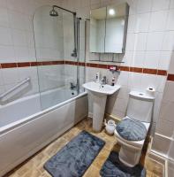 2 Bedroom Flat close to centre - B&B