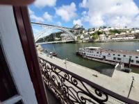 Muralha da Barca Apartamentos -Fique no centro do Porto junto a ponte D-Luis IRNAL nº13939 Al,5848 Al, 6419 AL-Chamada para a rede móvel nacional - Chambres d'hôtes Porto